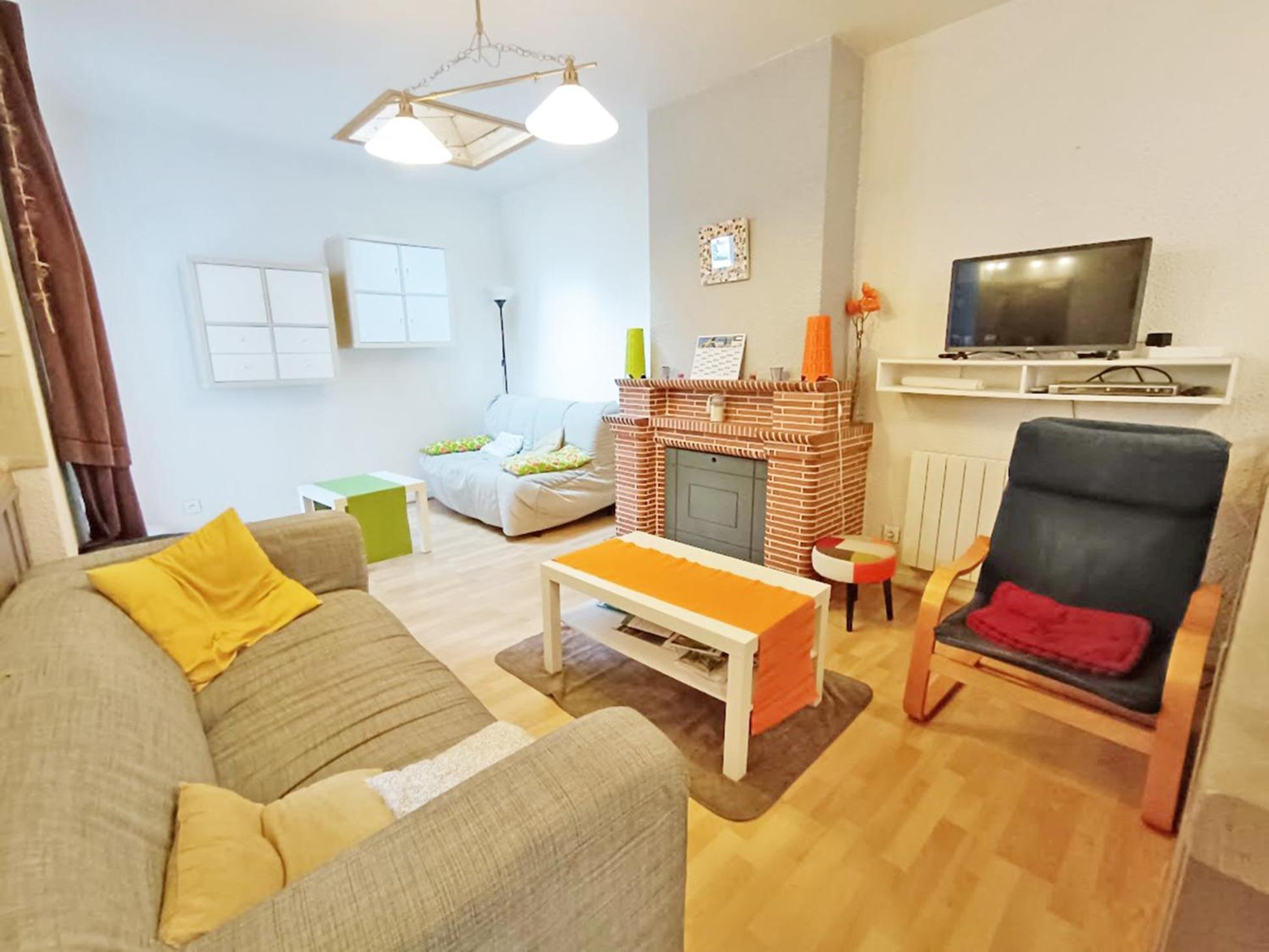 Апартаменты Les Estives, T2 Bis, Centre Luchon, Wifi, 6 Personnes Bagneres-de-Luchon Экстерьер фото