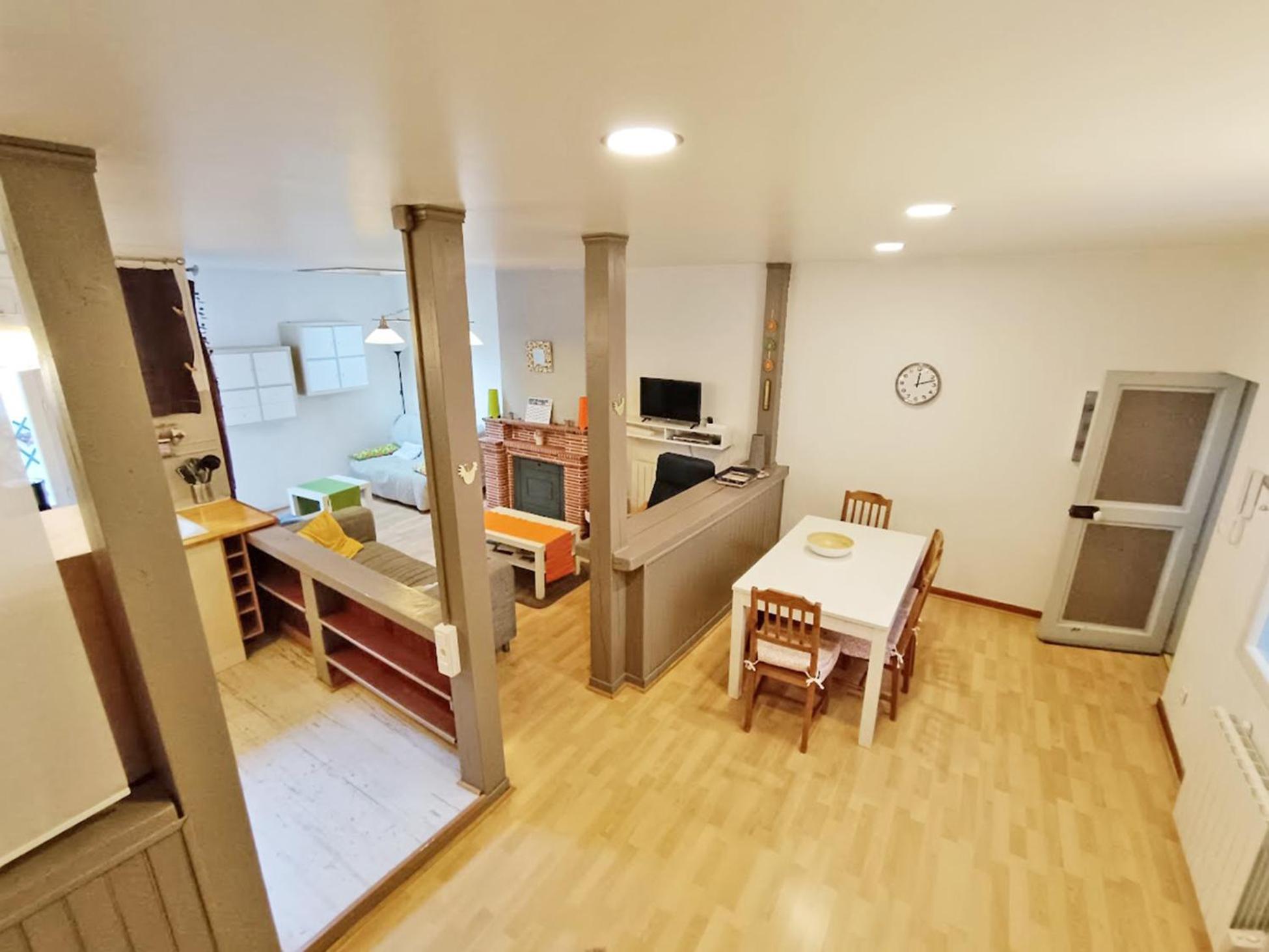 Апартаменты Les Estives, T2 Bis, Centre Luchon, Wifi, 6 Personnes Bagneres-de-Luchon Экстерьер фото